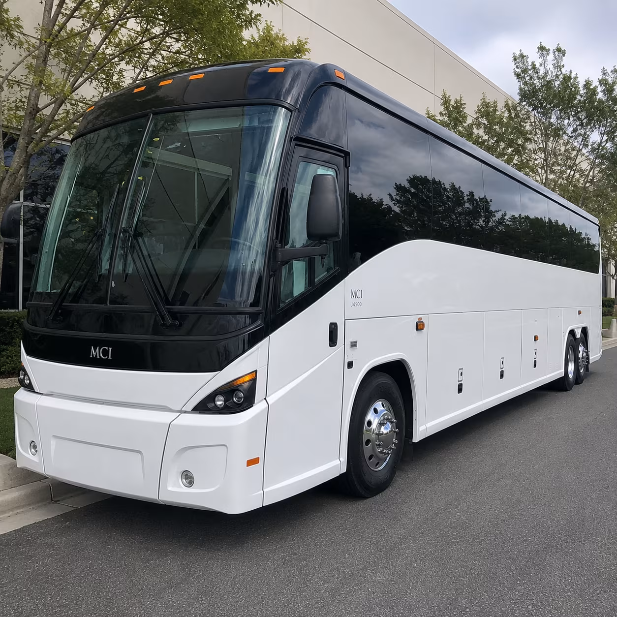 airport employee shuttle buses to newark liberty international airport