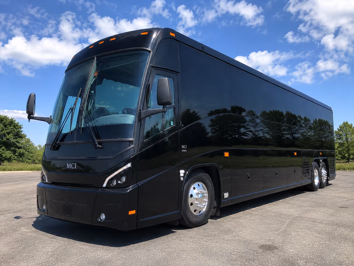 corporate and convention shuttle buses for the nj turnpike corridor