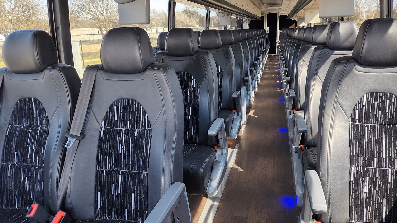 elizabeth charter buses